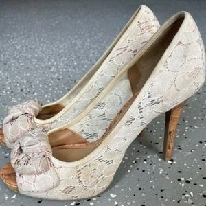 Christian Siriano Lace Peep Toe Shoes - Cork Heels - Open Toe - Women’s Size 8
